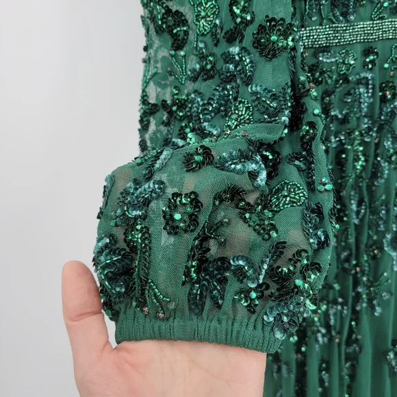 Mac Duggal Green Embellished V Neck 3/4 Sleeve A Line Gown - Picture 6 of 15